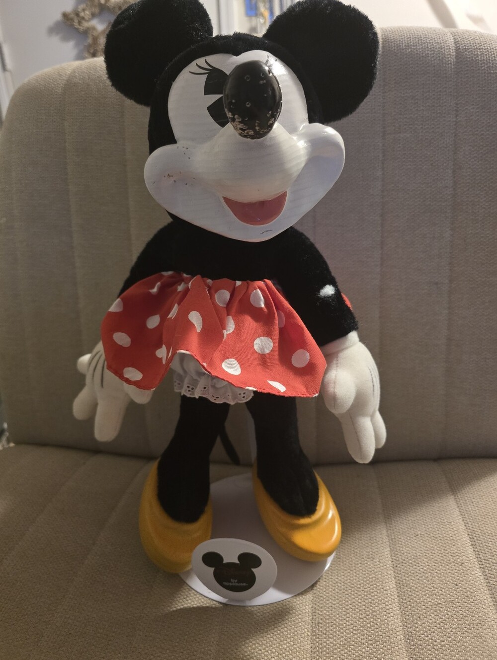 MINNIE MOUSE Disney Collectible Classics Wood sculpt Series by Applause 1989